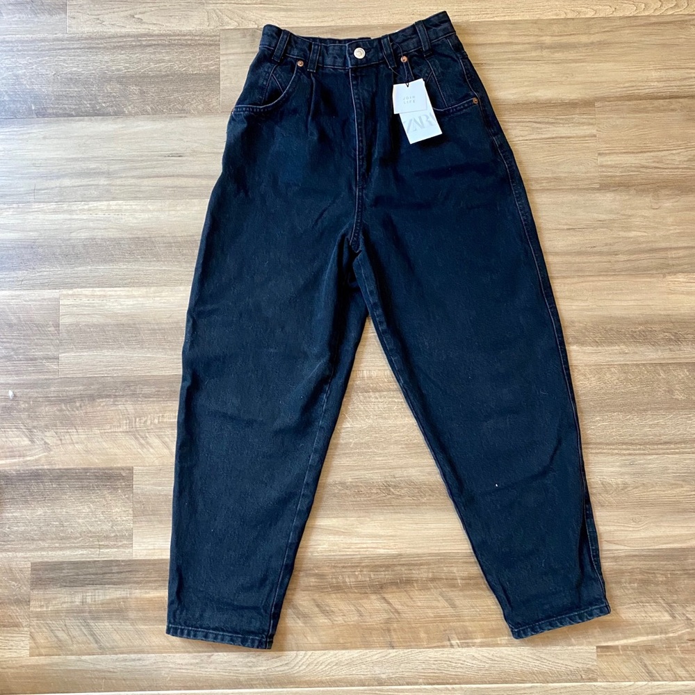 Zara high-rise slouchy jeans w/tags